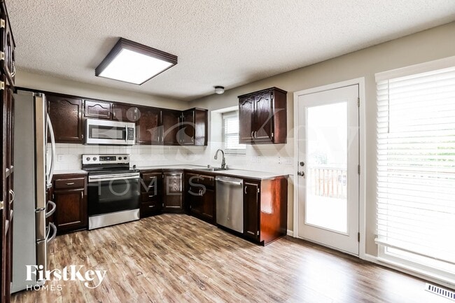 Photo - 8688 NE 110th St