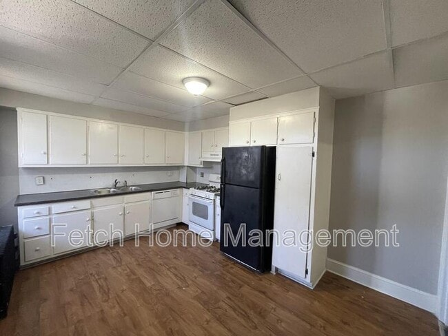 Photo - 631 Roosevelt Ave