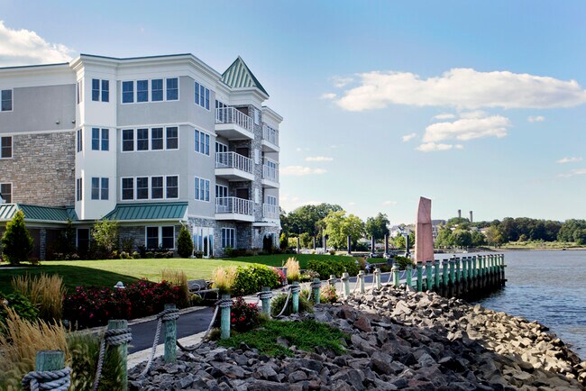 The Waterfront at Harbors Apartments For Rent in Haverstraw, NY