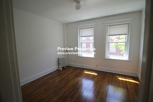 Photo - 199 Strathmore Rd Unidad 4