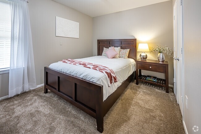 2BR, 1BA - 766SF - Primary Bedroom