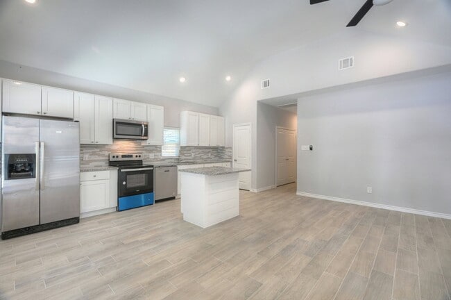 Photo - 9751 Black Gum