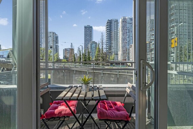 Photo - 1372 Seymour St Unit SI ID1051764P