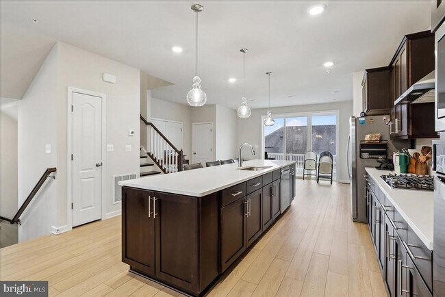 Photo - 10800 Blanton Wy