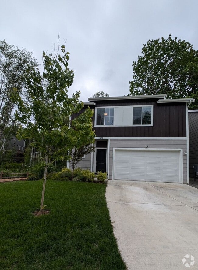 Building Photo - Pristine Bremerton 3 Bedroom Home AVAILABL...