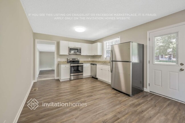 Photo - 533 Augusta Dr