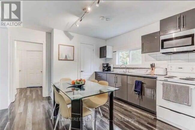 Photo - 378 Drewry Ave
