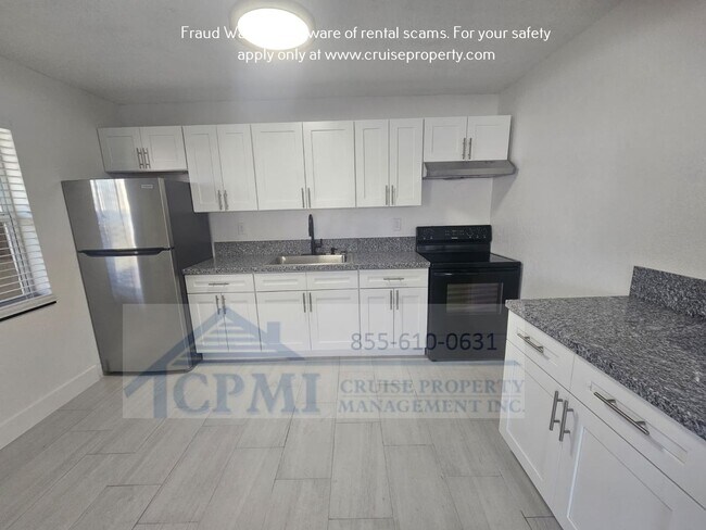 3810 SW 60 Ave Davie, FL 33314