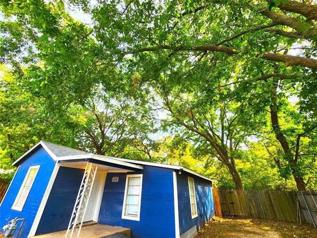 Photo - 620 Uland St