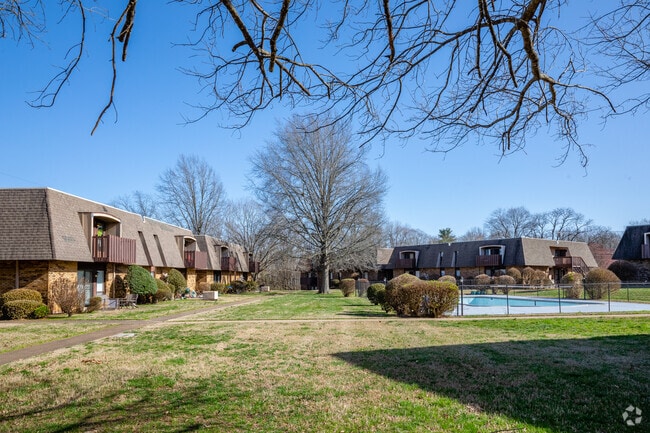 Photo - Cambridge Square