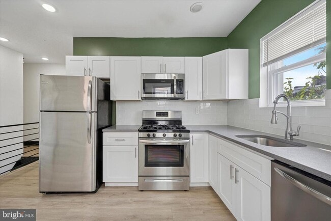 Photo - 5310 Spruce St