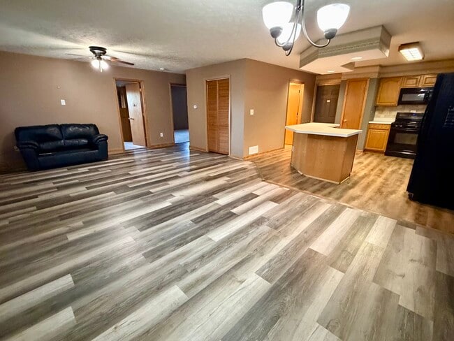 Photo - 440 S Peace Rd Unit 440