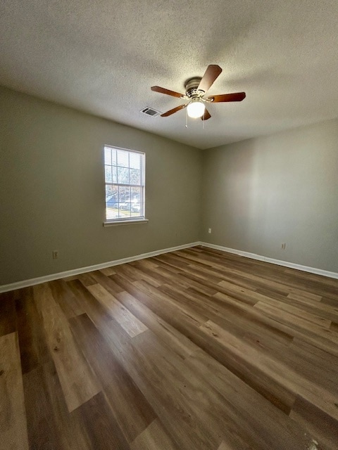 Photo - 2007 Lasalle Dr