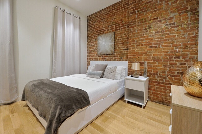 Photo - 353 W 46th St Unit SI ID1323938P