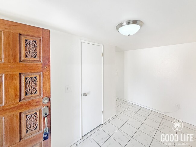 Photo - Beautiful 4B/2BA Home in Riverside for Rent!