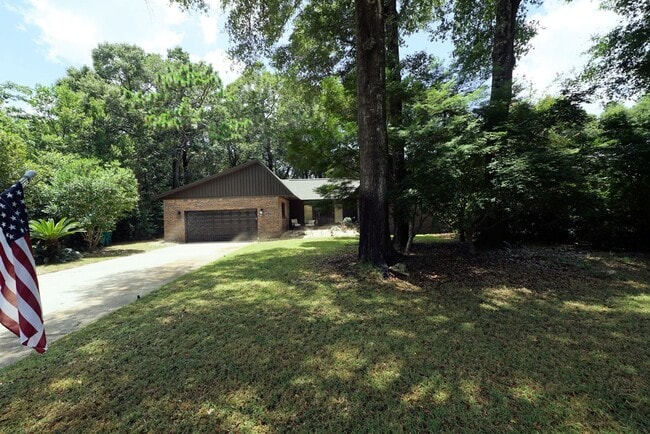 Photo - Updated Home in Rocky Bayou