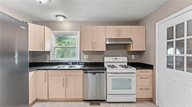 Photo - 3913 Hadley Farm Dr