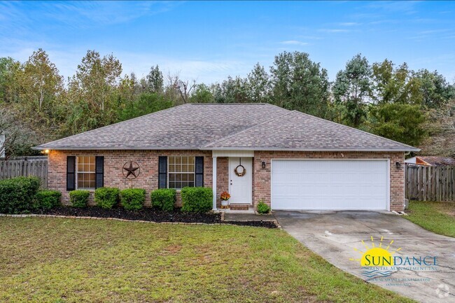 Building Photo - Charming 3-Bedroom Home in Crestview!