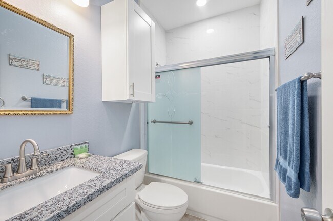 Photo - 305 Jettyview Rd