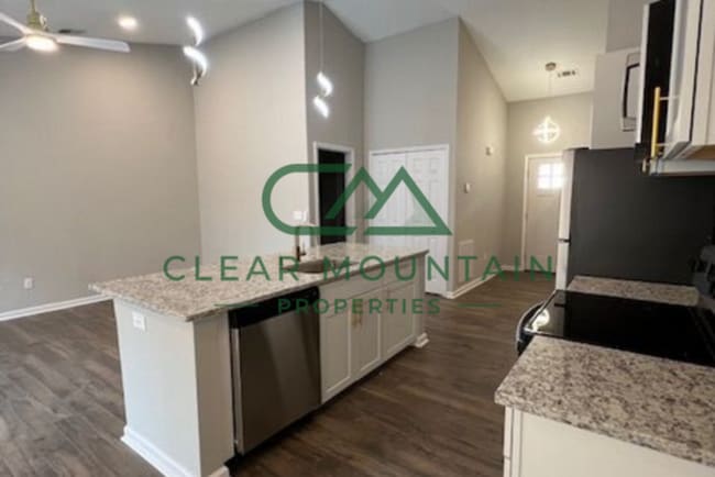 Photo - Beautifully Updated 4BR/2BA Home with Modern Finishes and Newly Built Dog Park!