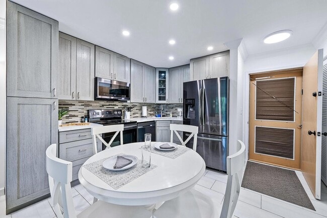 Photo - 2400 S Ocean Dr Unidad 621