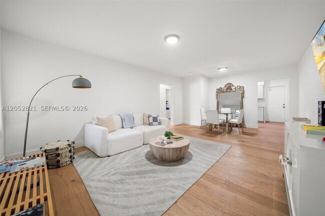 1125 99th St Unit 9