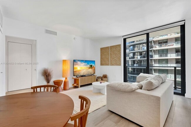 Photo - 55 SW 9th St Unit 1802