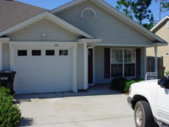 Building Photo - 302 Windrdige Drive
