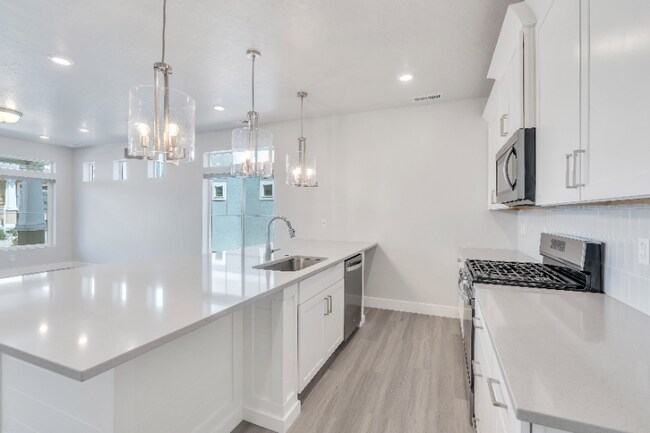 Photo - 39 Baker Spg Cv