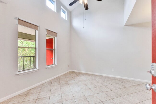 Photo - 2104 Cullen Ave Unit 207