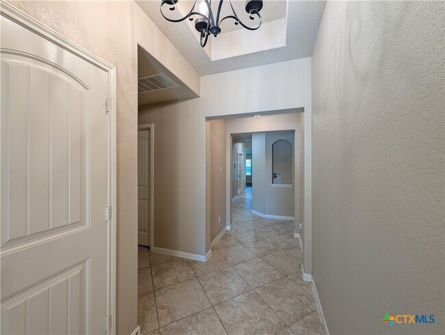1337 Lauren St