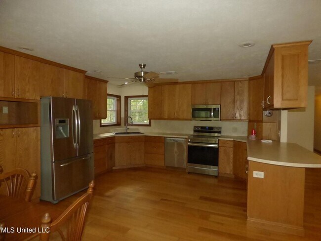 Photo - 77 Z C Rushing Rd