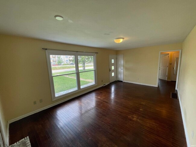 Photo - 2536 Eastgate Ln