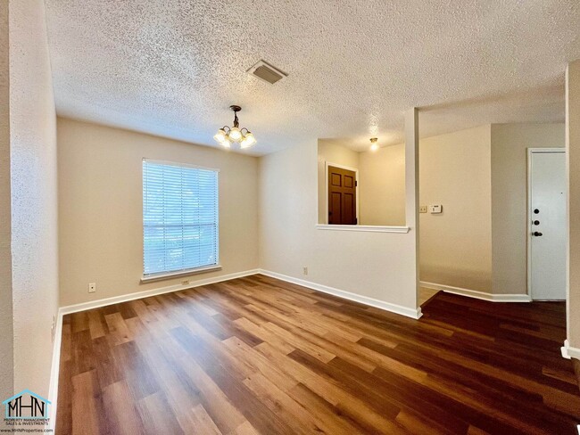 Photo - Charming 3-bedroom, 2-bath home near SeaWorld and Lackland AFB!