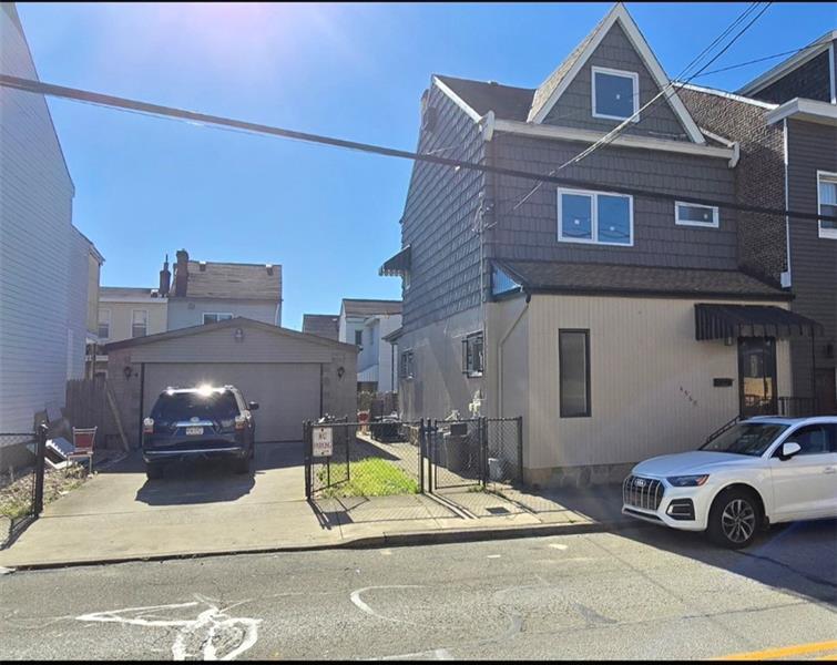 Photo - 4560 Friendship Ave