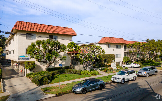 Lido Apartments - 10535 Rose Ave - Lido Apartments - 10535 Rose Ave