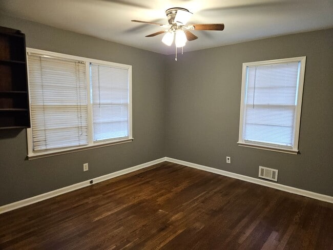 Photo - Marietta Ranch with Garage