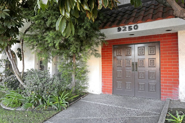 Photo - The Brookshire Apartments