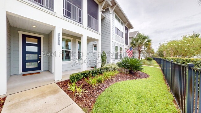 435 Crestview Dr