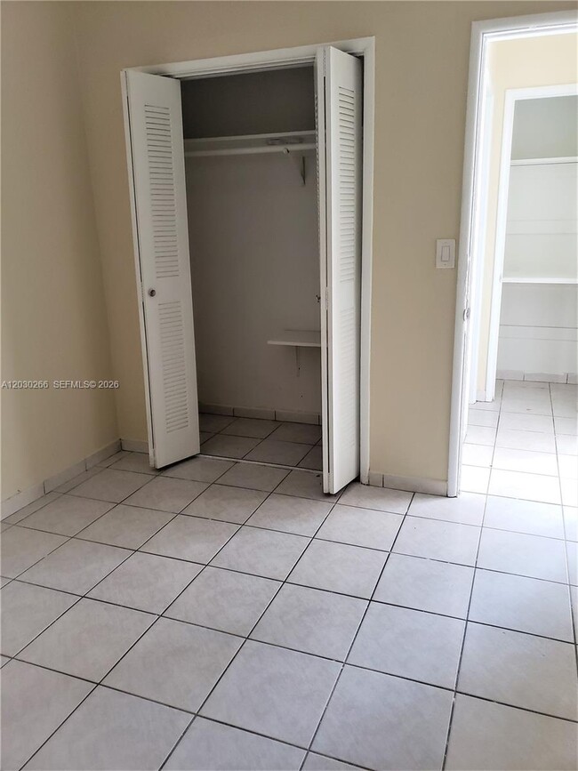 Photo - 1821 SW 7th St Unit 7