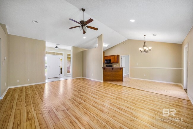 Photo - 16955 Heartland Cir