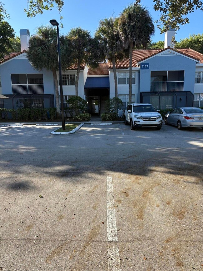 Building Photo - 3153 Clint Moore Rd Unit 204