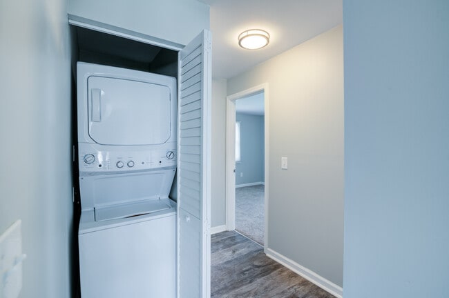 Woodcrest Apartment Homes