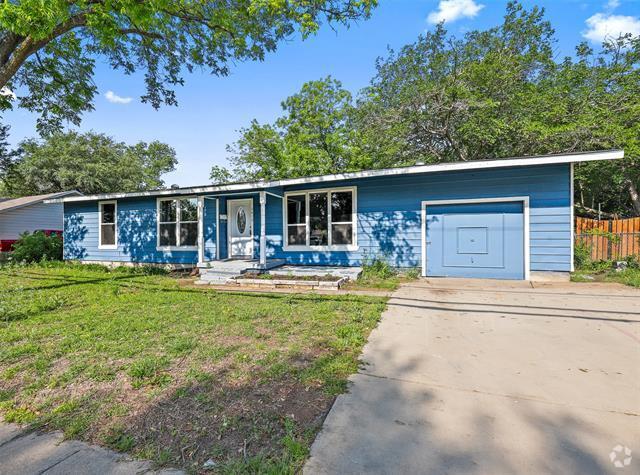 Building Photo - 3413 Haltom Rd Rental