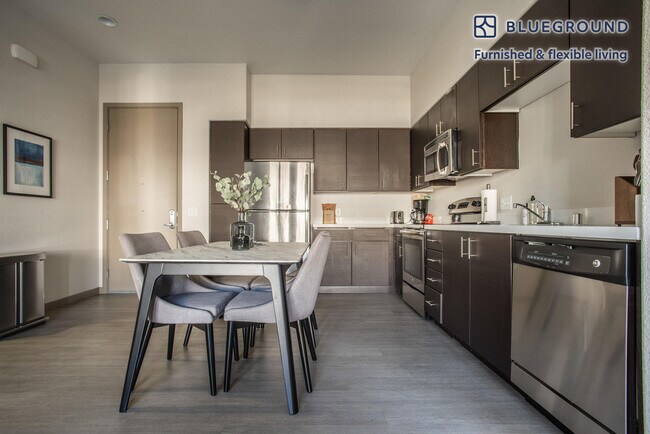 Photo - 1101 N Fair Oaks Ave Unit FL2-ID1616