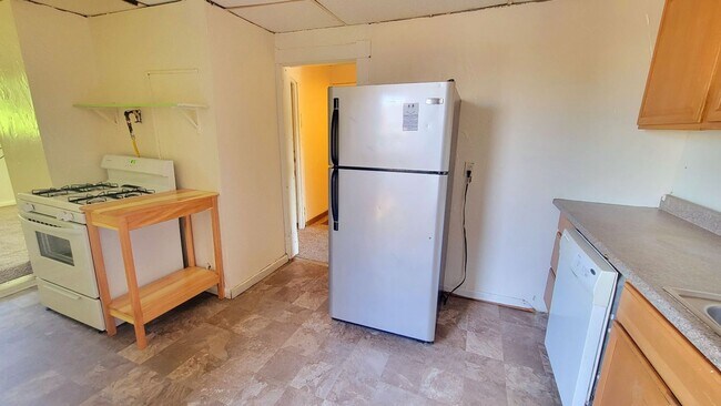 Photo - 5 Bedroom/ 2.5 Bathroom Big House -Near WV...