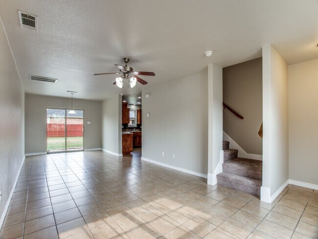 Photo - 1208 Boxwood Dr