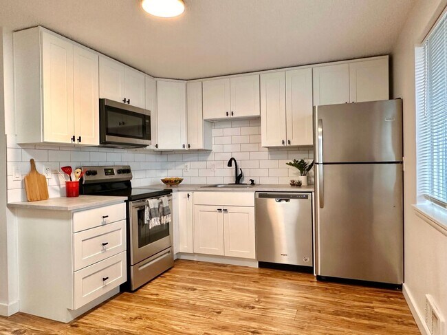 Photo - Parkview Apartments