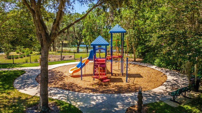 Spring Lake Cove Apartments