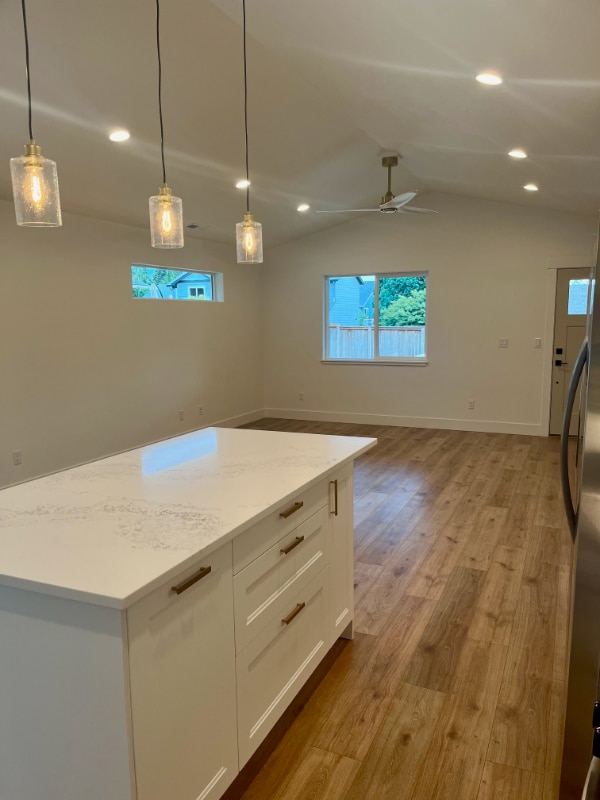 12211 NW 42nd Ct